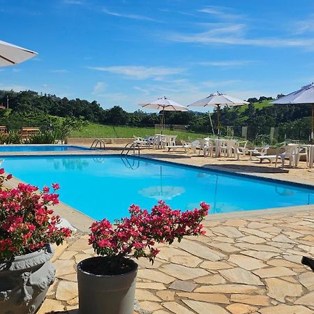 Filimahalo Hotel Серра-Негра Екстер'єр фото