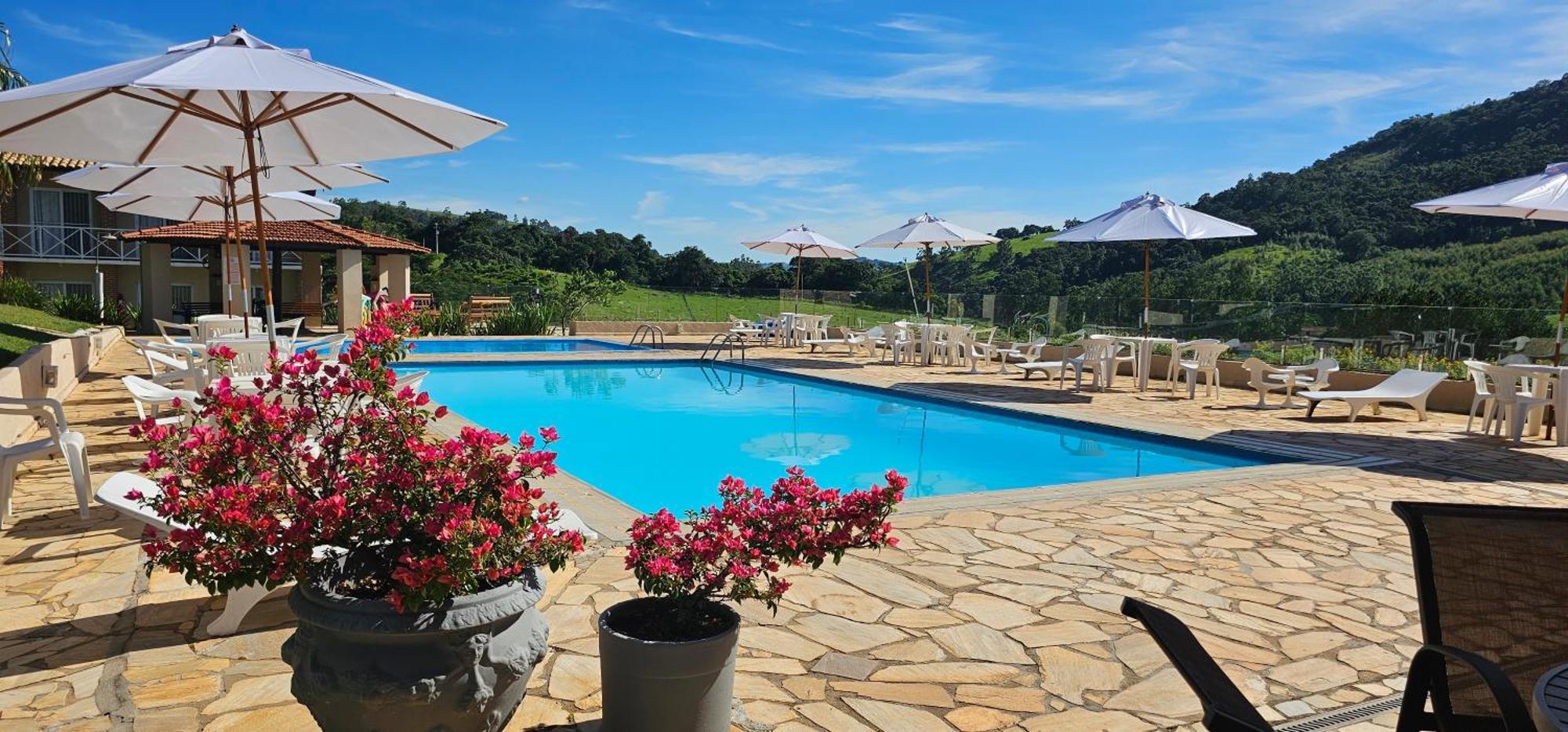 Filimahalo Hotel Серра-Негра Екстер'єр фото